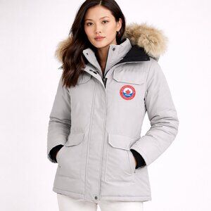 CANADA GOOSE | Cream Expedition Parka – Women’s XL